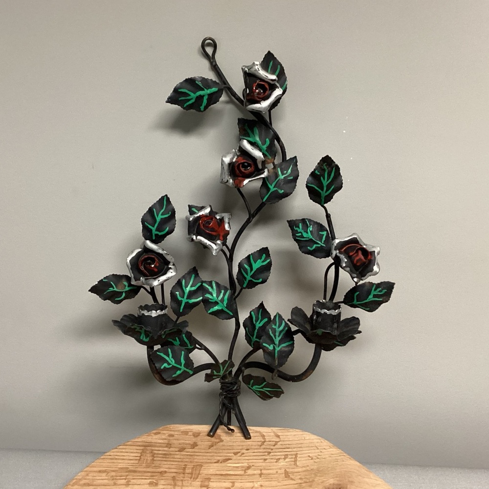 🔴 Vintage - Metal Crafted & Hand Painted Roses Wall Hanging Candle Holder - Rare